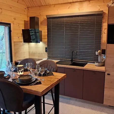With Garden Near - Perfect For Families